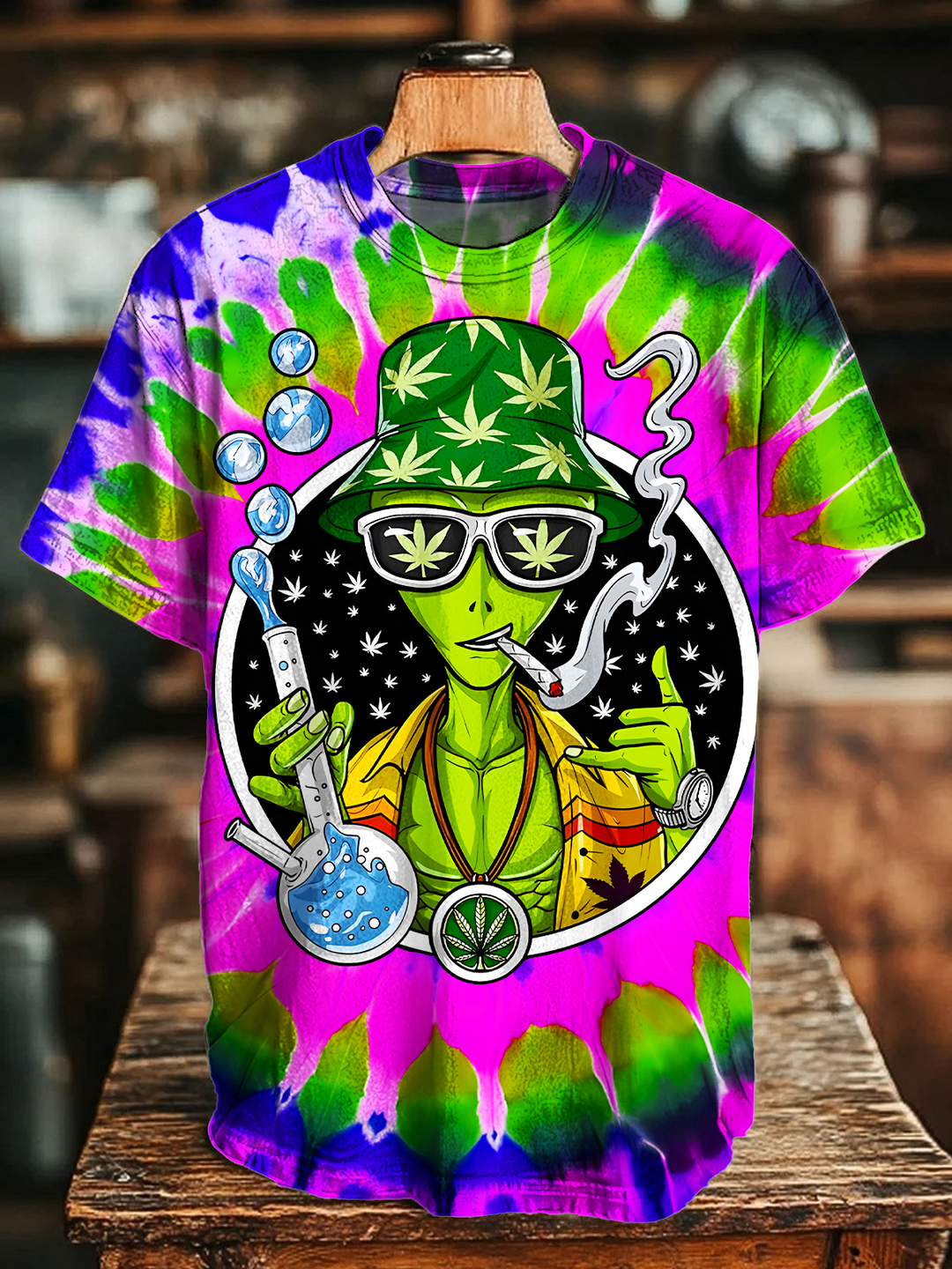 Weed Alien Stoner Crew Neck T-shirt