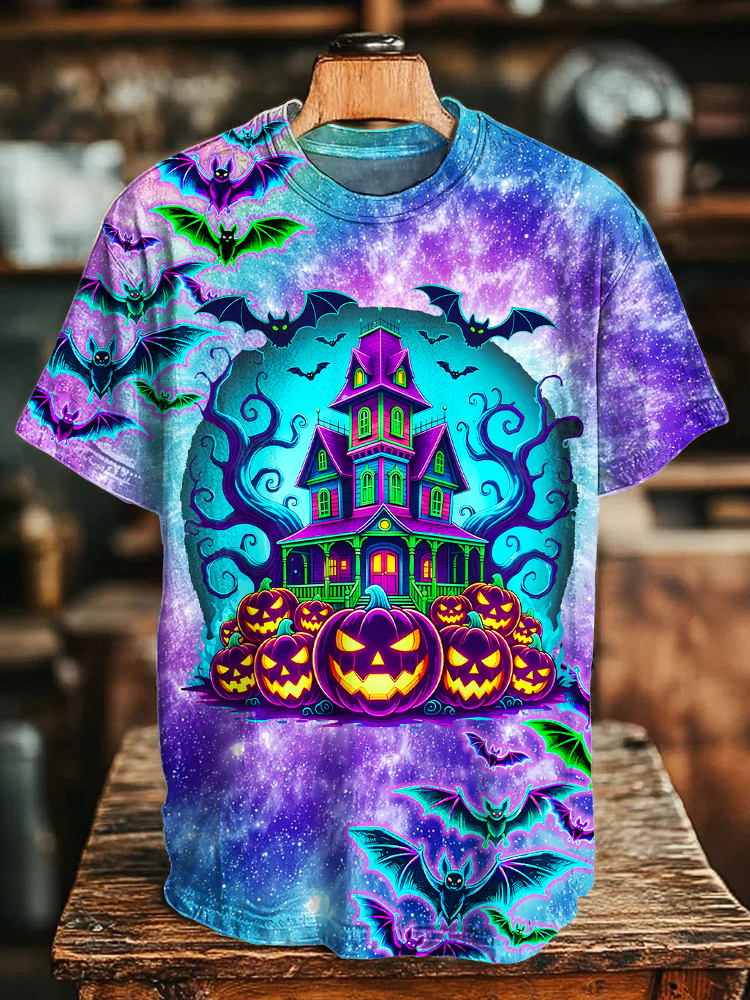 Vintage Halloween Crew Neck T-shirt