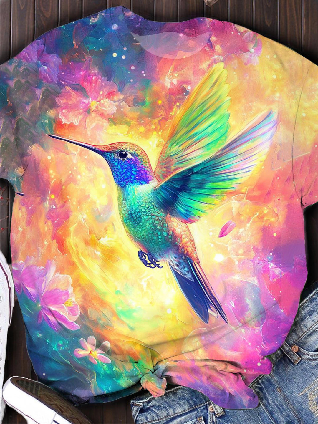 Vintage Tie-Dye Hummingbird Art Crew Neck T-shirt