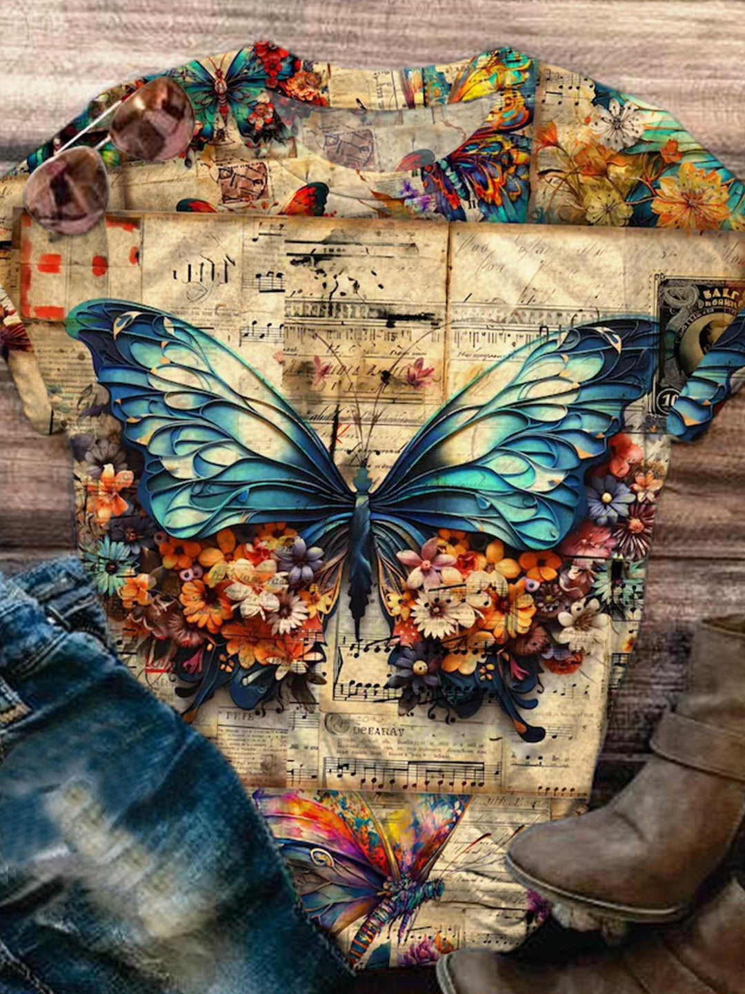 Vintage Butterfly Print Crew Neck T-shirt