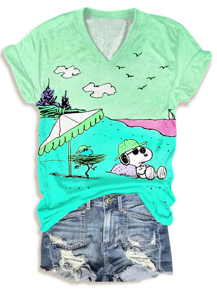 Fun Snoopy Beach Vacations V-neck T-Shirt