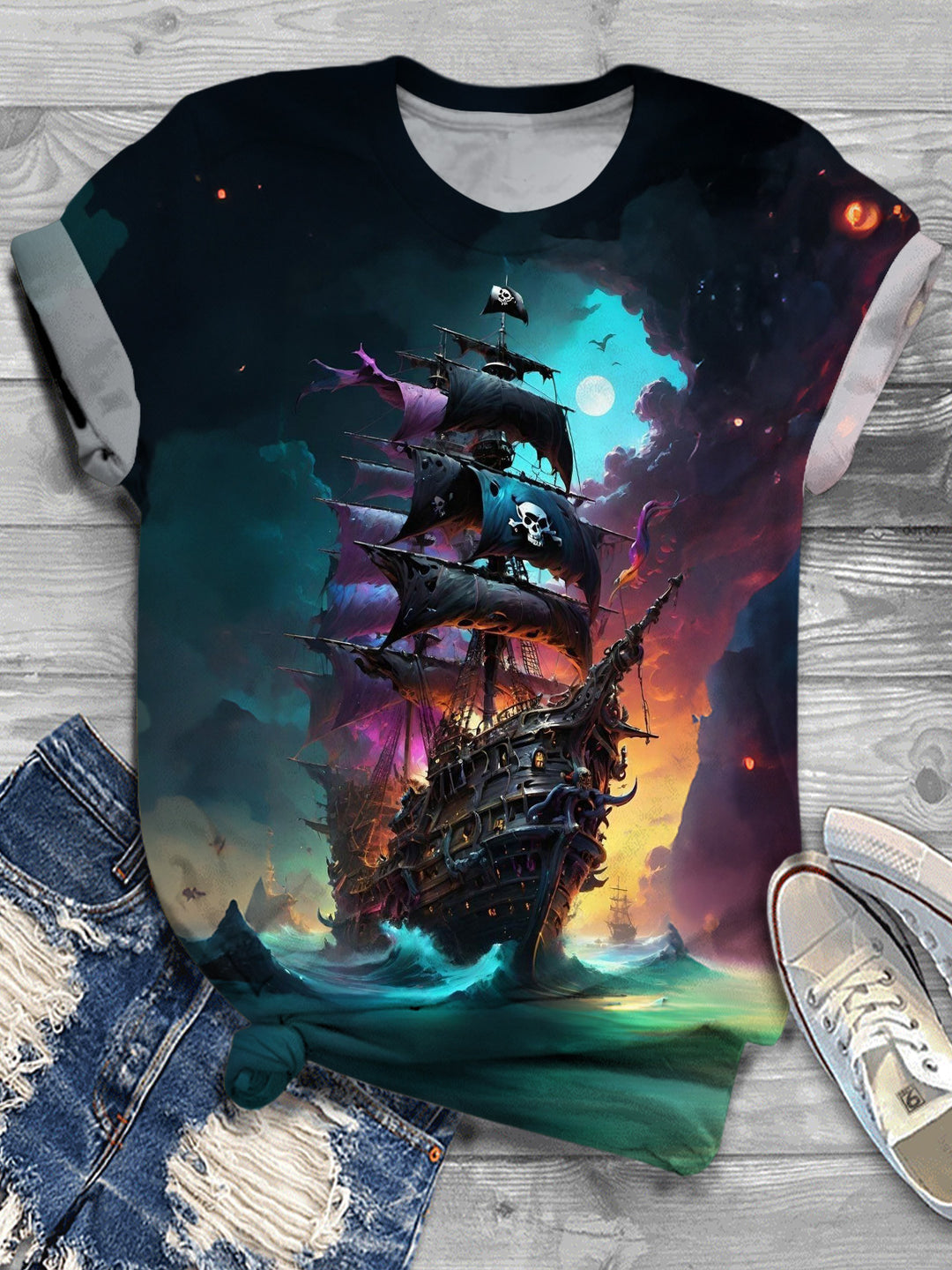 Ghost Pirates Posters Crew Neck T-shirt