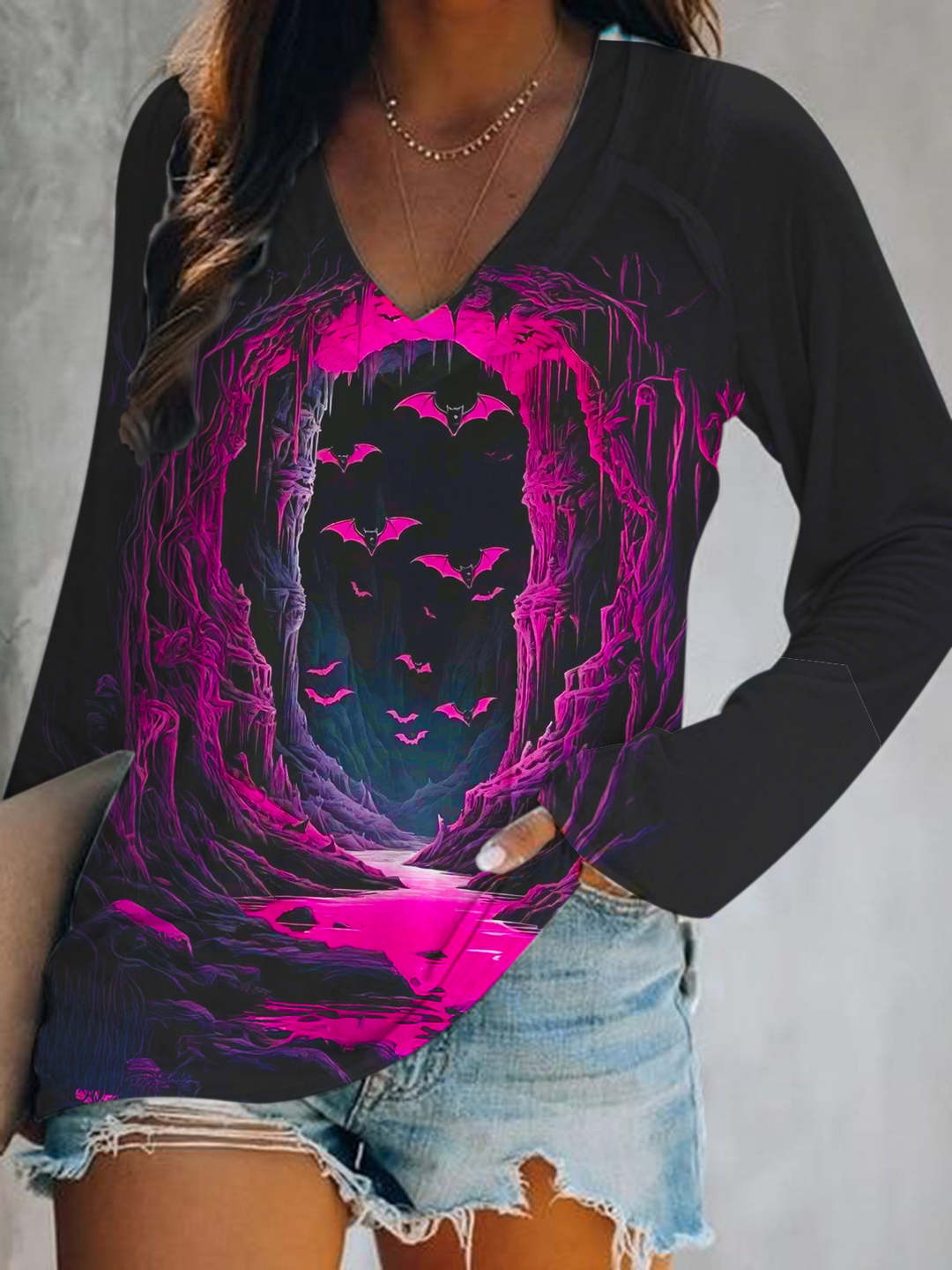 Vintage Halloween Bat Print V-Neck Long Sleeve Top