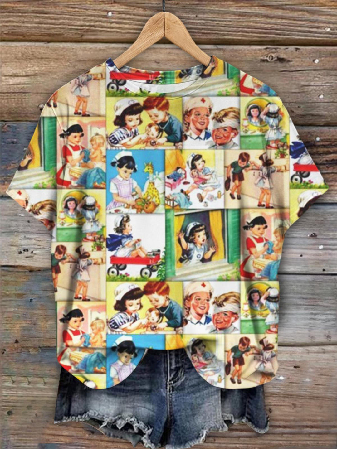 Vintage Nurses Print Crew Neck T-shirt