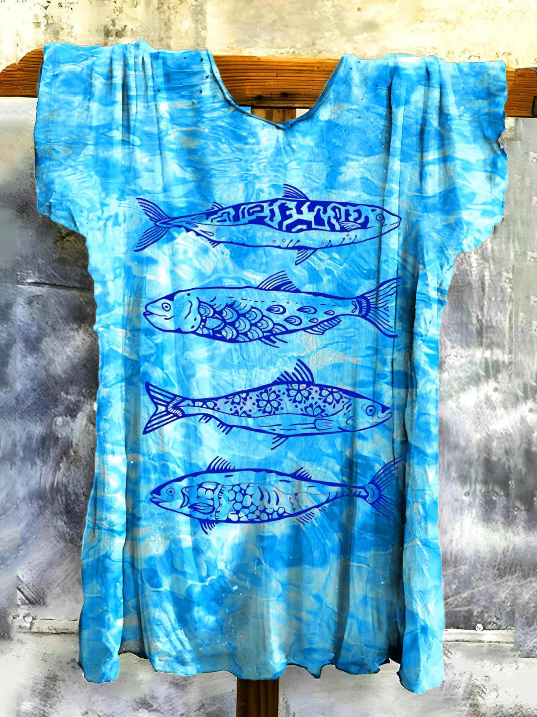 Retro Fish Vacation Crew Neck T-shirt