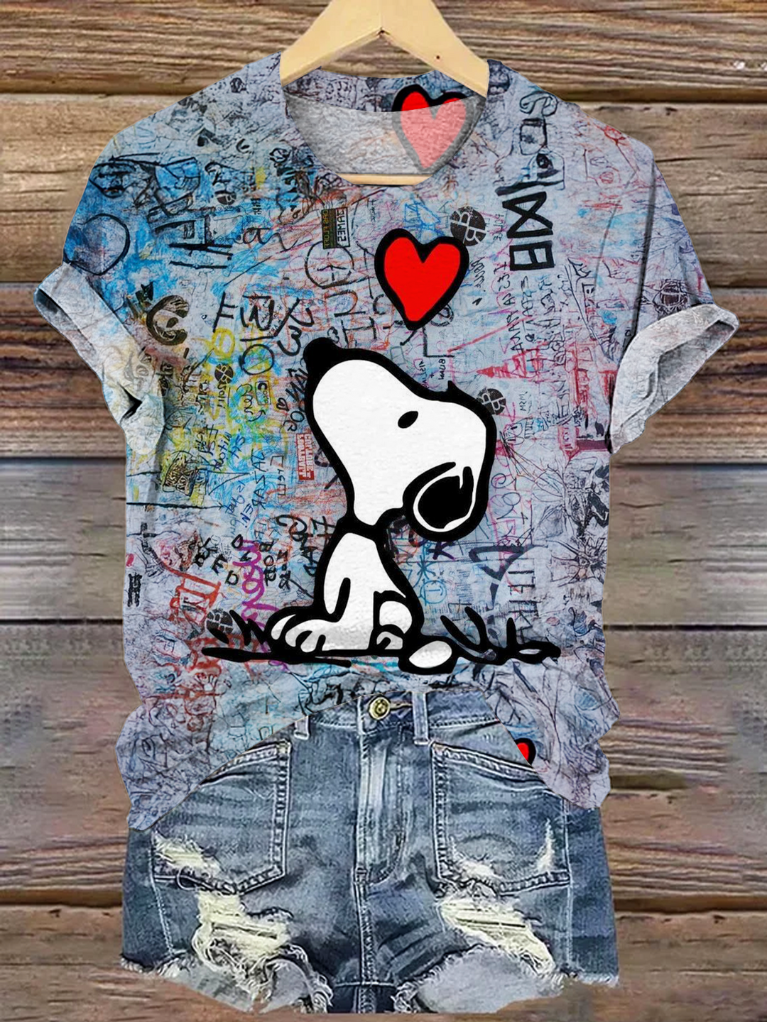 Retro Hippie Graffiti Snoopy Love Crew Neck T-shirt