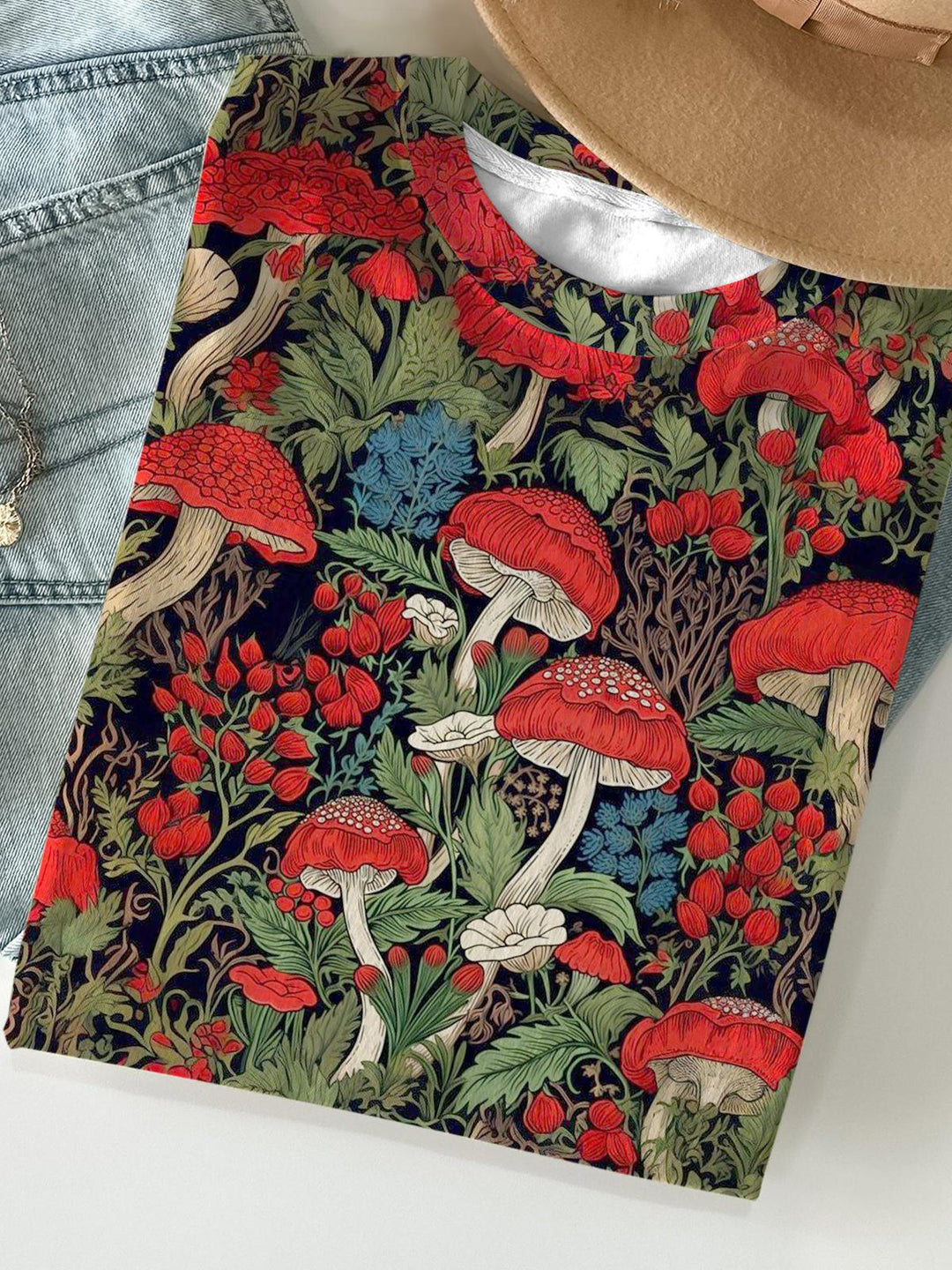 Women's Cute Mushroom Printed Round Neck Short Sleeve T-Shirt