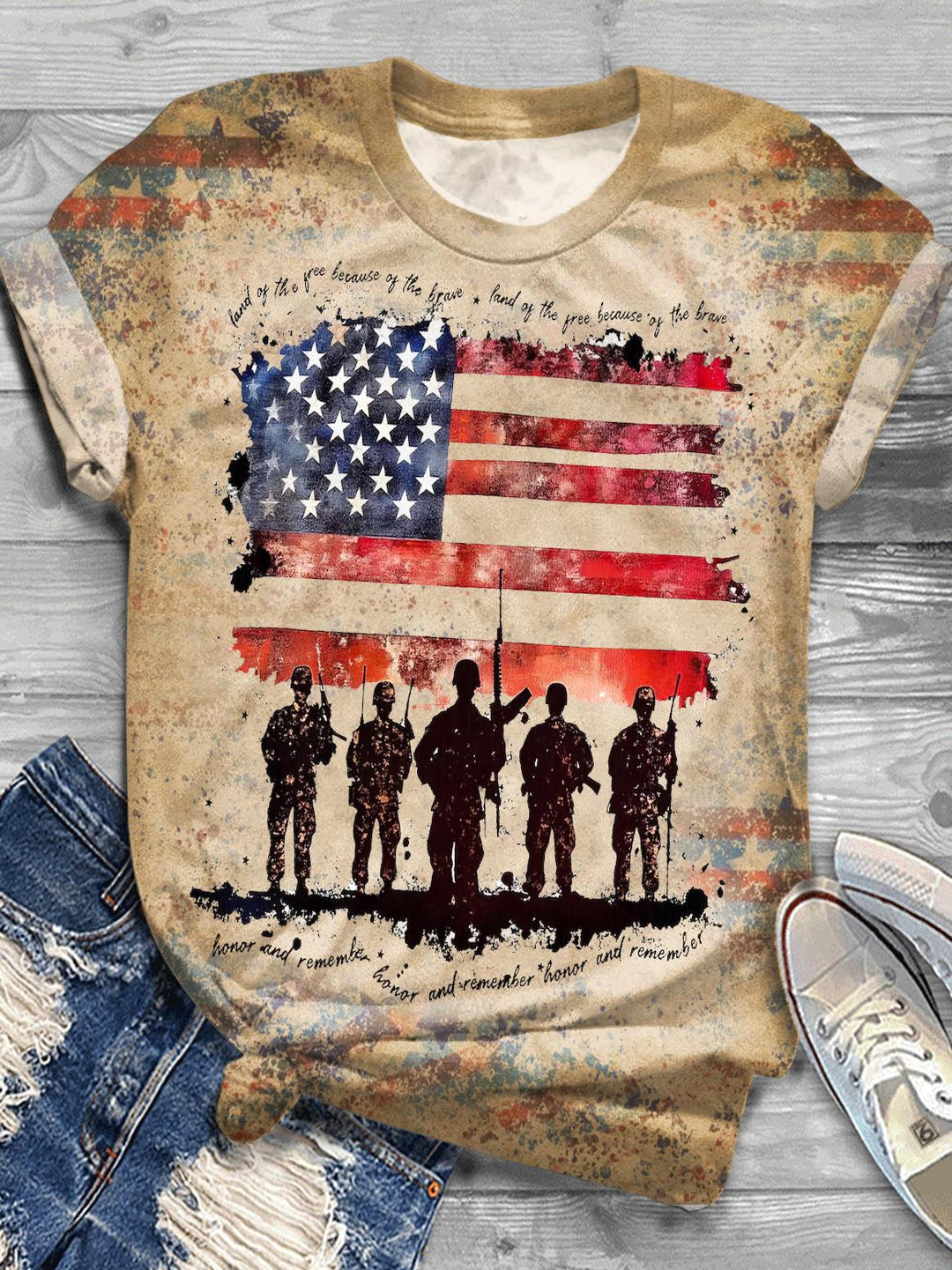 Vintage Flag Soldier Print Crew Neck T-shirt