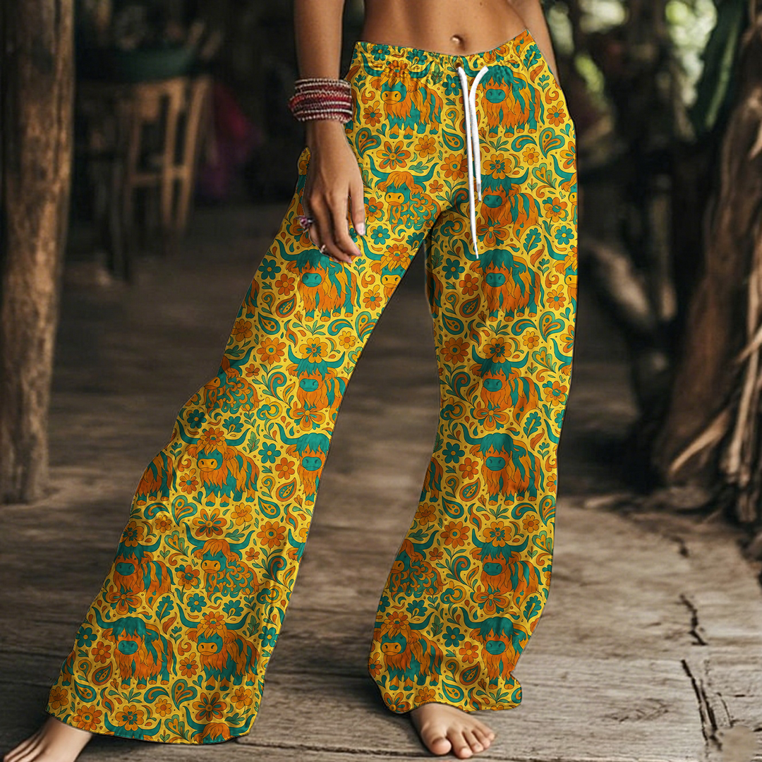 Women's Groovy Highland Cows – Retro 70s Floral Paisley Drawstring Wide-Leg Pants