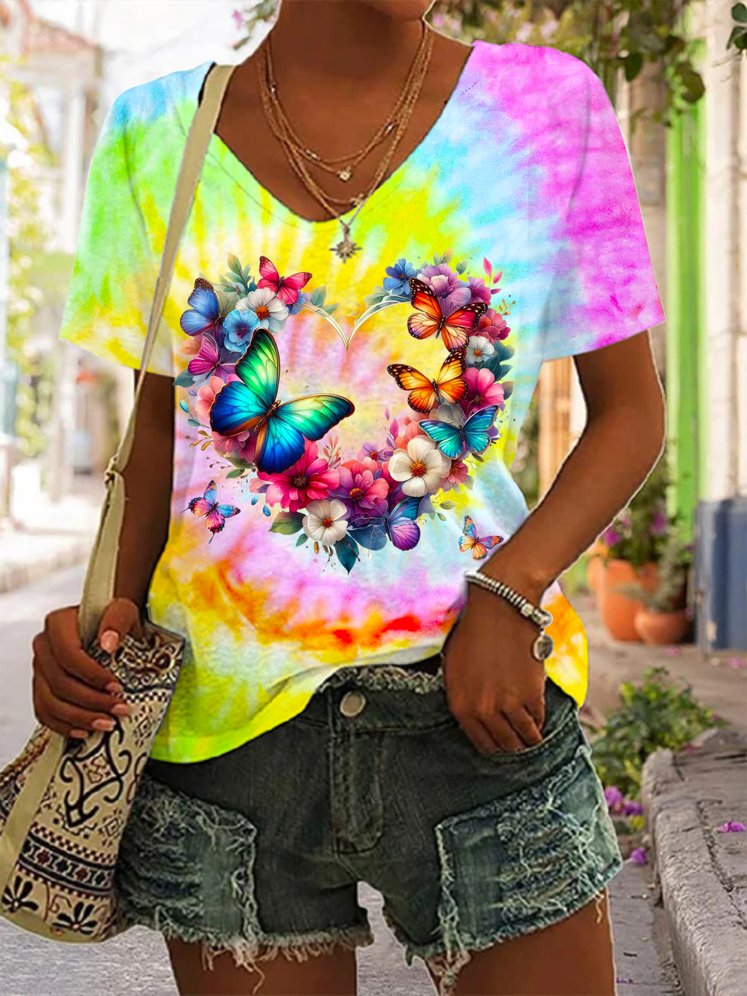 Tie-dyed Heart Butterfly V-neck T-Shirt