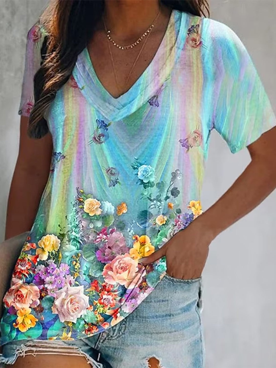 Flower V Neck T-shirt