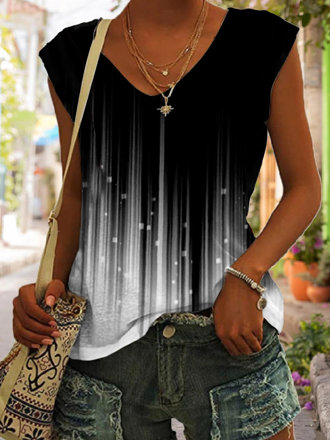 Women's Casual Gradient Print V Neck Tank Top