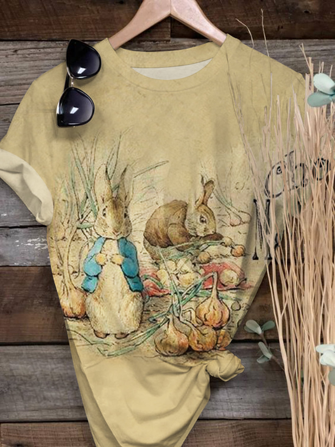 Women's Vintage Bunny Easter Print Crew Neck Top