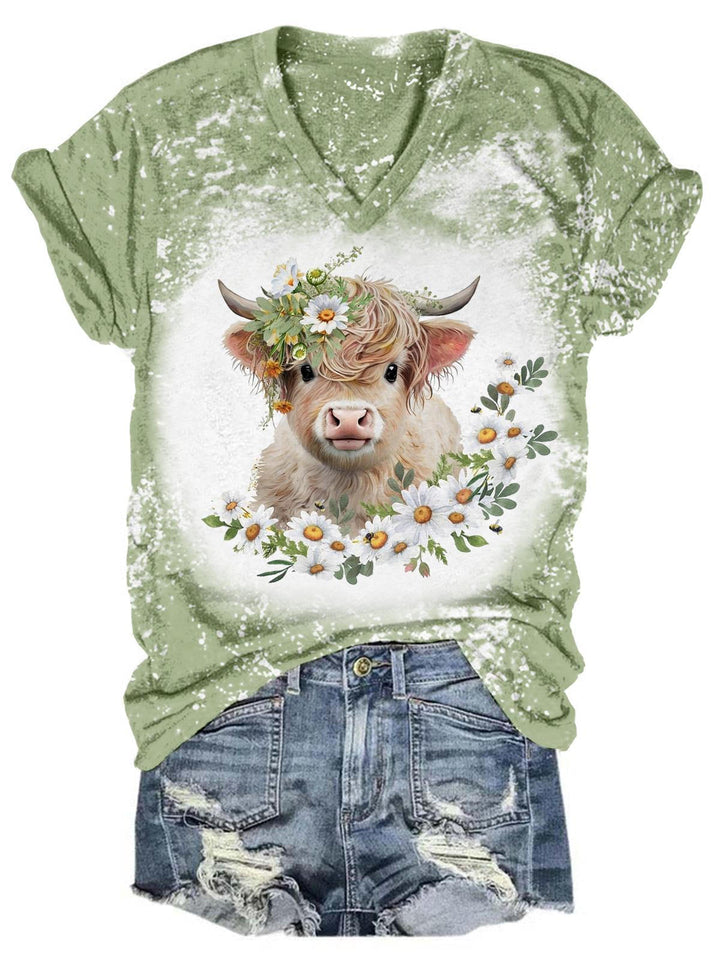 Daisy Highland Cow Tie Dye V Neck T-Shirt