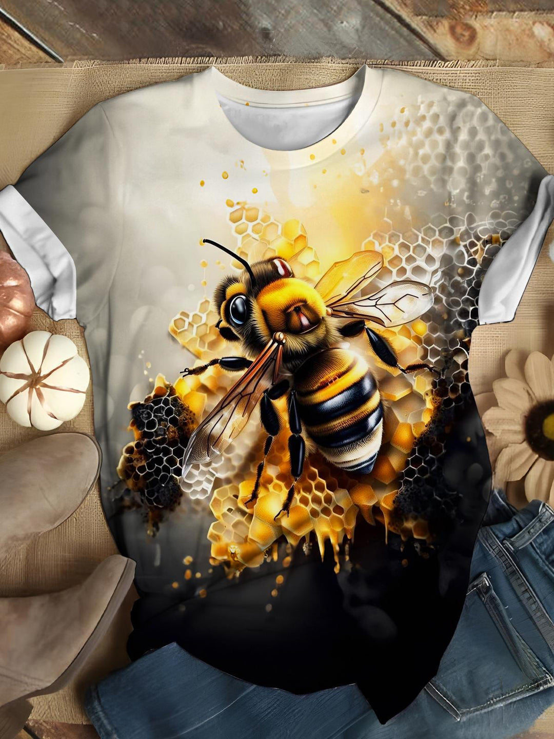 Honey Bee Print Crew Neck T-shirt