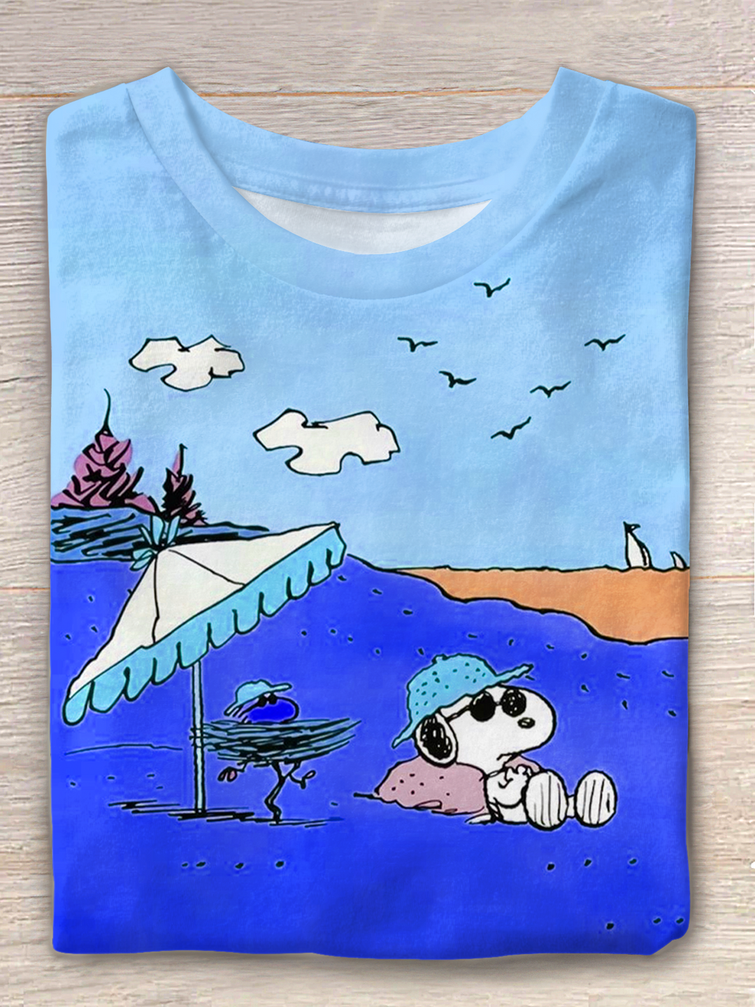 Fun Snoopy Vacation Travel Crew Neck T-shirt