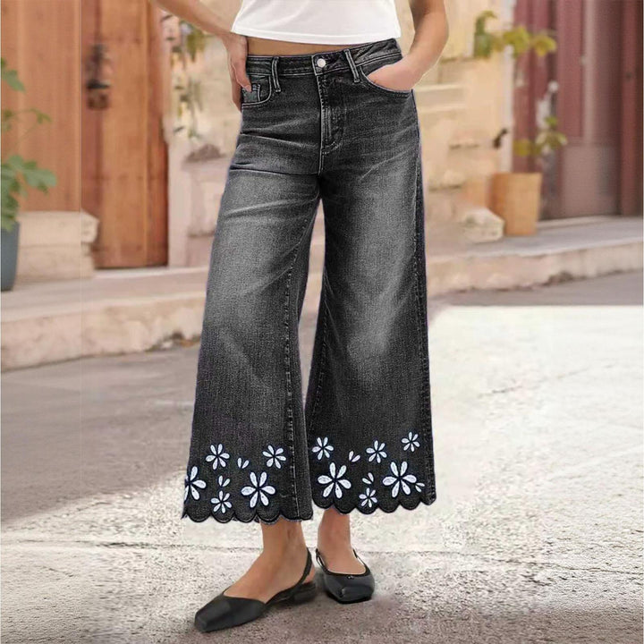 Cropped Wide Leg Jeans Floral Embroidery Boho Wide Leg Jeans Middle Waisted Cropped Denim Pants for Travel excellently