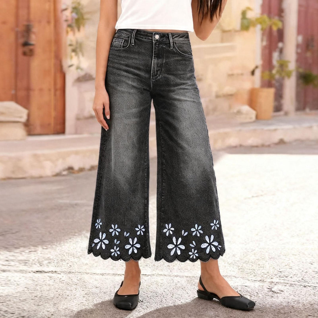 Cropped Wide Leg Jeans Floral Embroidery Boho Wide Leg Jeans Middle Waisted Cropped Denim Pants for Travel excellently