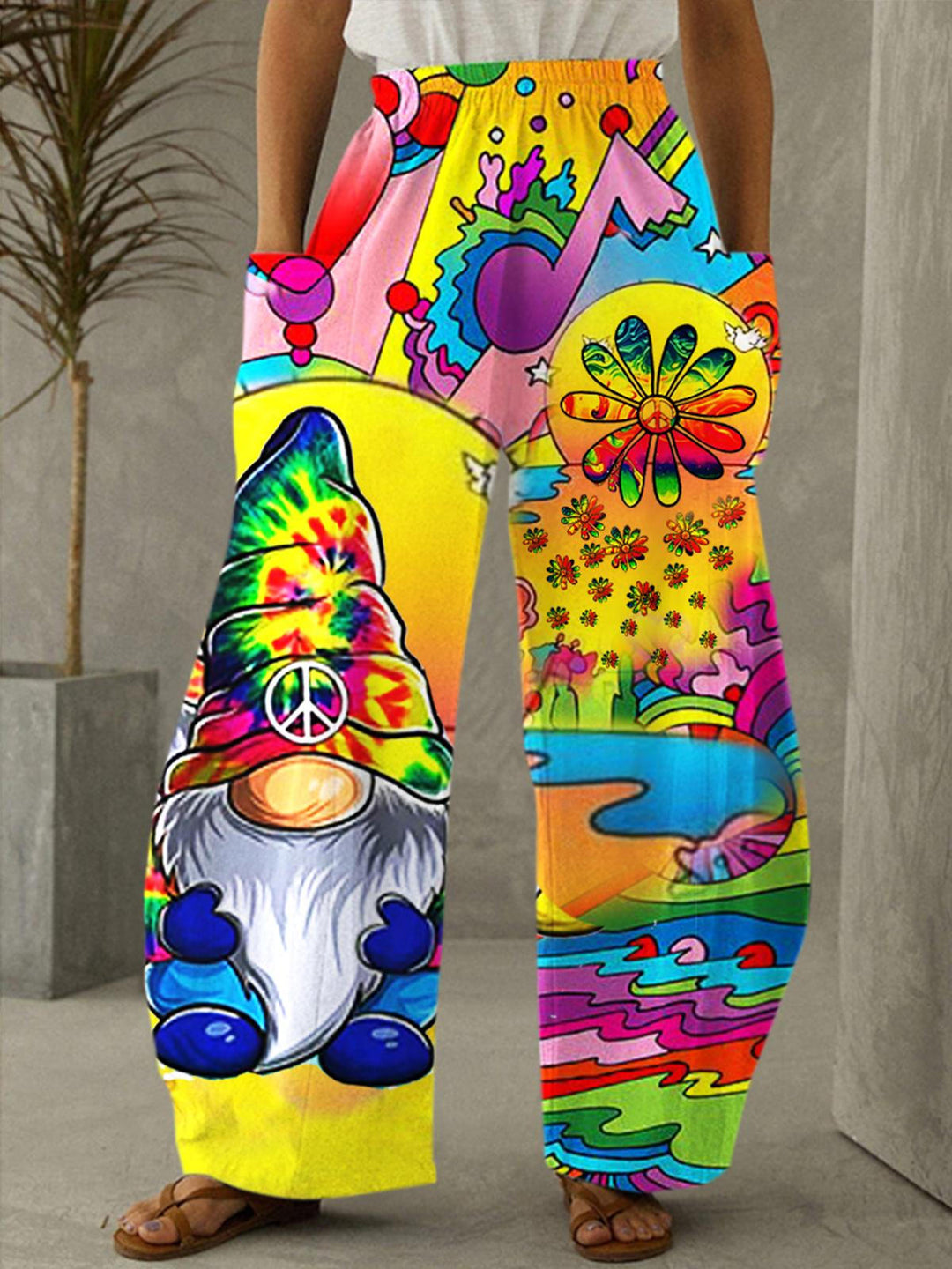 Hippie Gnome Print Casual Pants