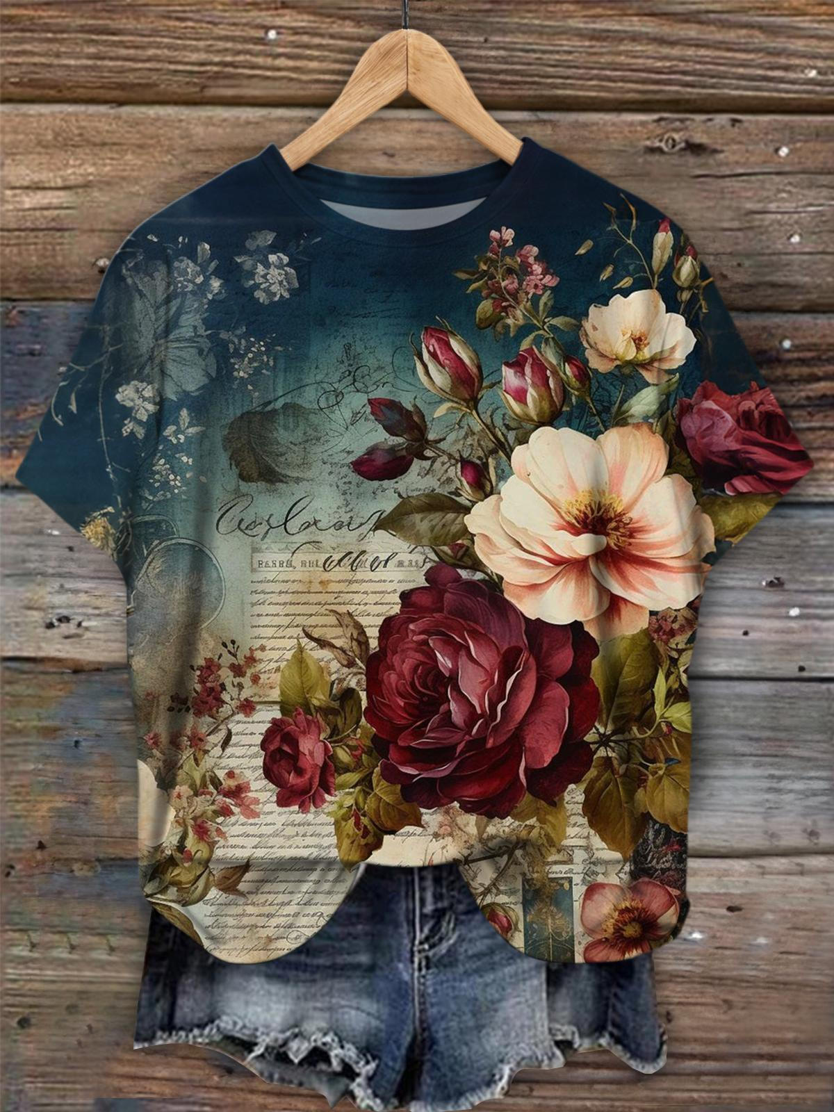 Pearl | Vintage Bohemian Floral Print Women's T-Shirt