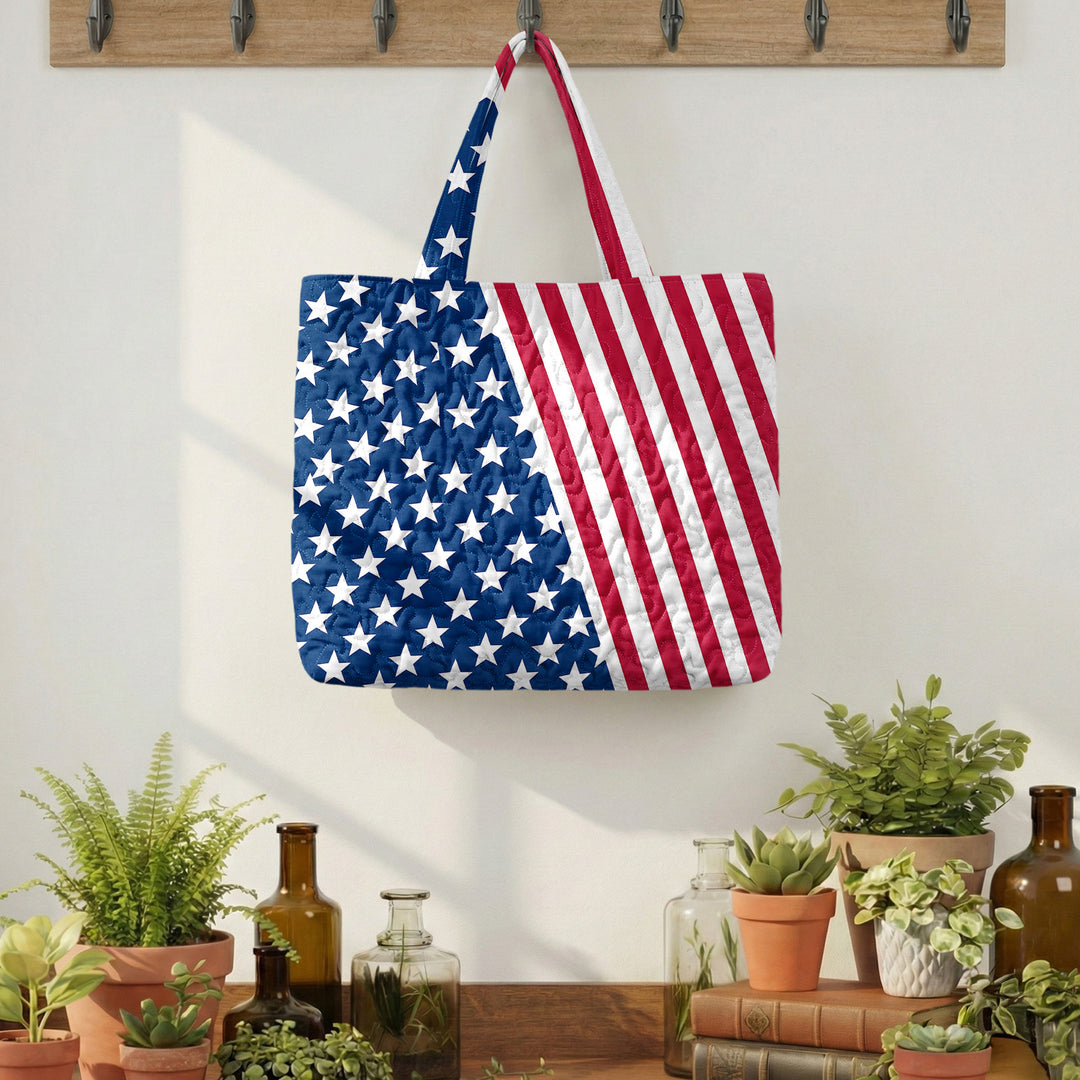 Quilted Tote Bag for Women American Flag Patriotic Handbags with Handles Travel Casual Purse for Vacation practical