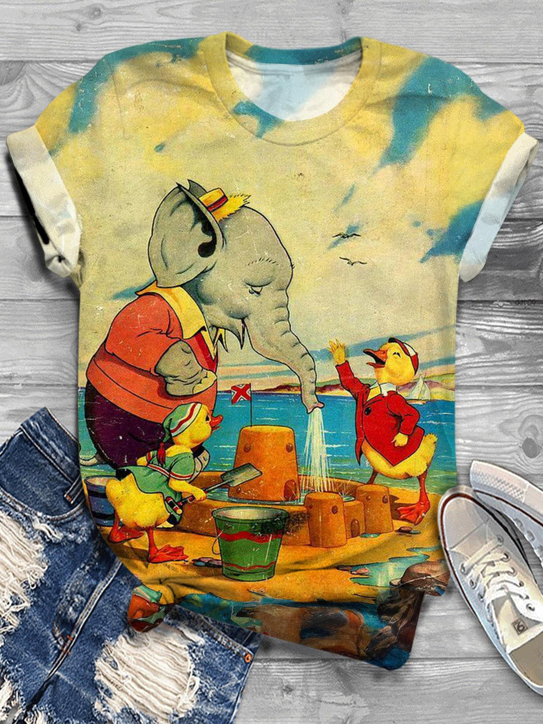 Vintage Elephant And Ducks Crew Neck T-shirt