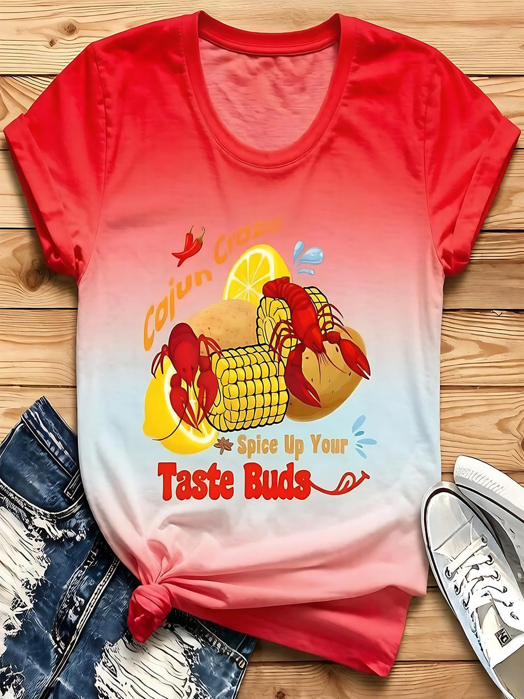 Gradient Crawfish Food Women's Short Sleeve Crew Neck T-shirt