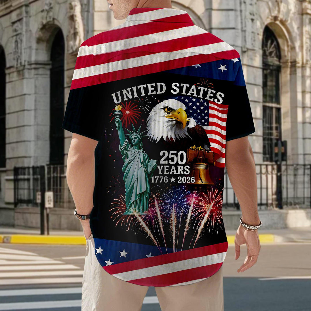 Patriotic Button Up Shirts for Men Flag 250 Years Lapel Short Sleeve Casual Trendy Hawaiian Shirts for Travel useful