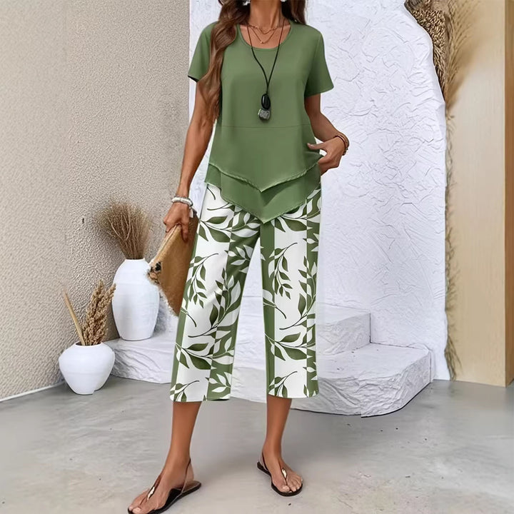 2 Piece Sets for Women Summer Crewneck Short Sleeve Shirts and Wide Leg Capri Pants Lounge Outfit for Travel gently