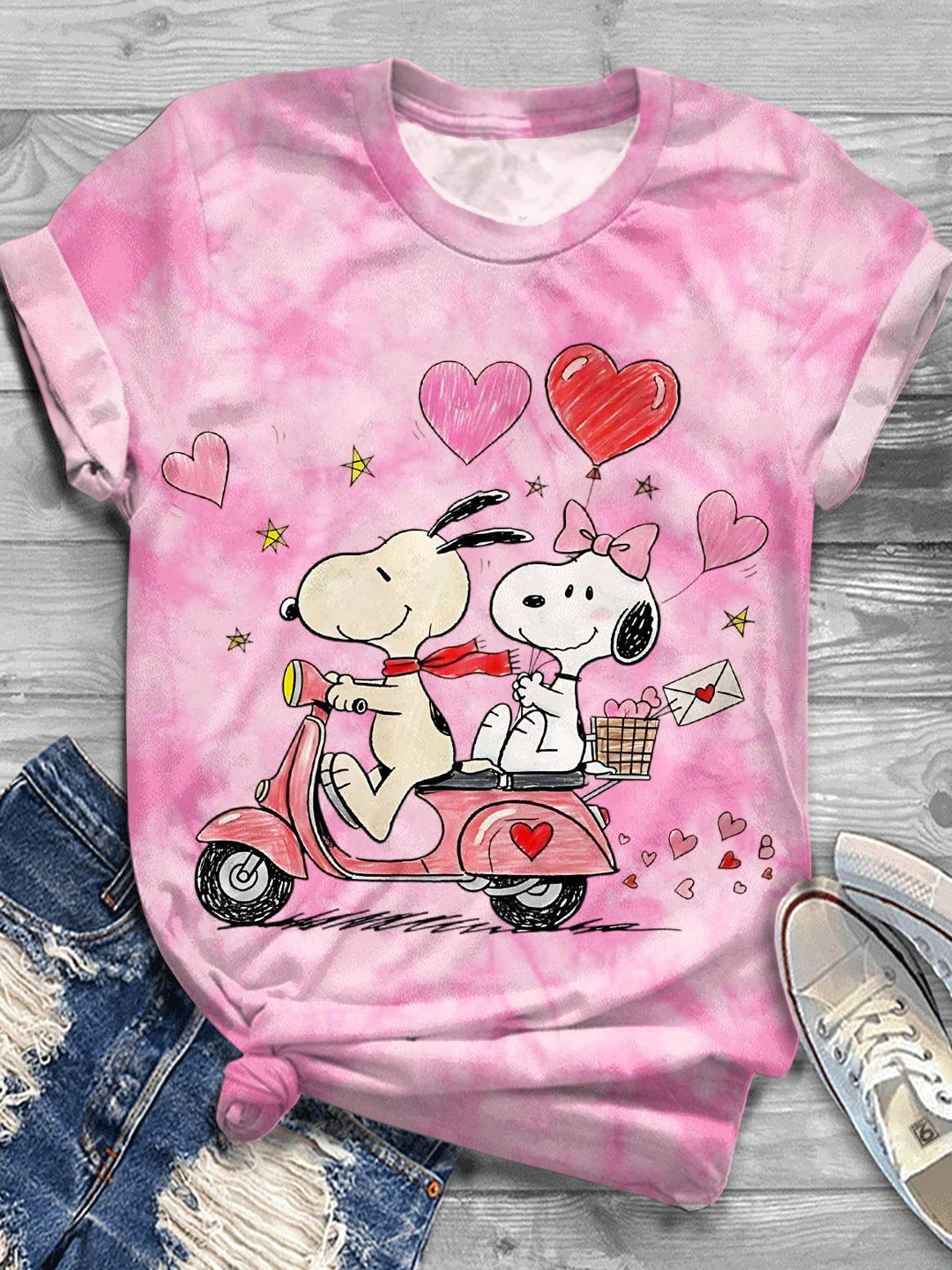 Valentine's Day Romantic Snoopy Crew Neck T-shirt