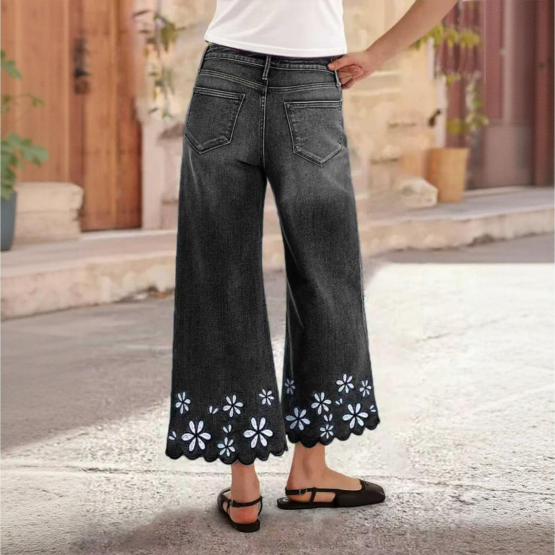 Cropped Wide Leg Jeans Floral Embroidery Boho Wide Leg Jeans Middle Waisted Cropped Denim Pants for Travel excellently