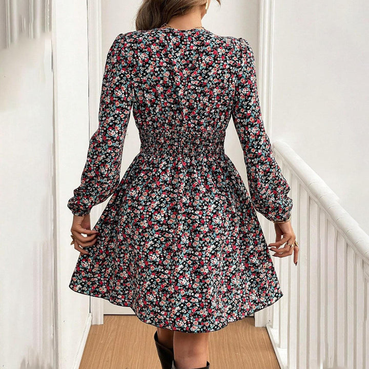 Long Sleeve Short Dress for Women V Neck Bohemian Floral Dress Lantern Sleeves for Dating Travel Vacation charming