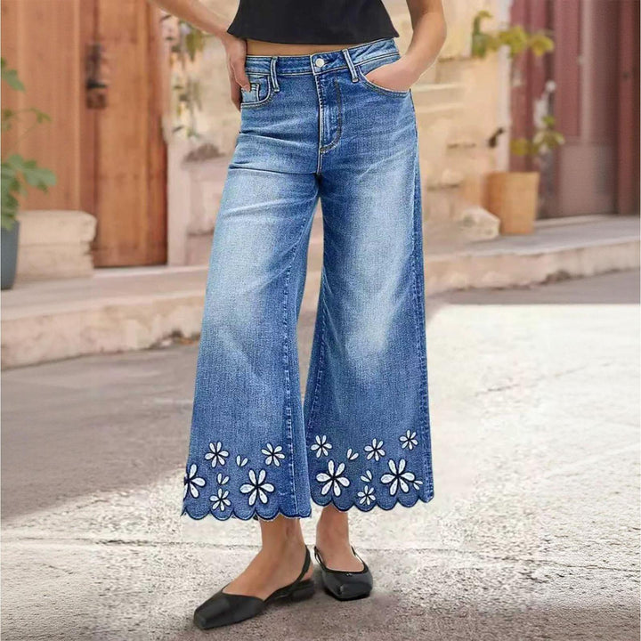 Cropped Wide Leg Jeans Floral Embroidery Boho Wide Leg Jeans Middle Waisted Cropped Denim Pants for Travel excellently