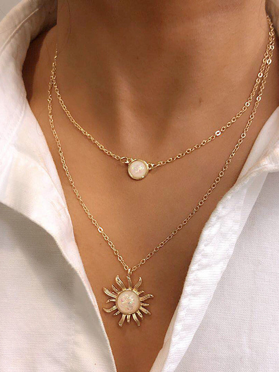 Retro Multilayer Opal Sun Clavicle Chain Necklace