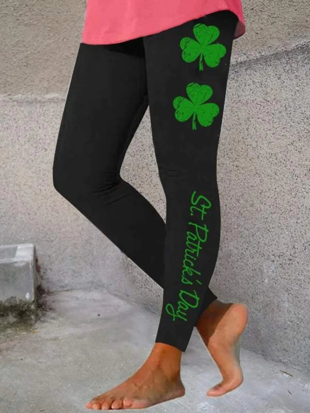 St. Patrick's Day Shamrocks Leggings