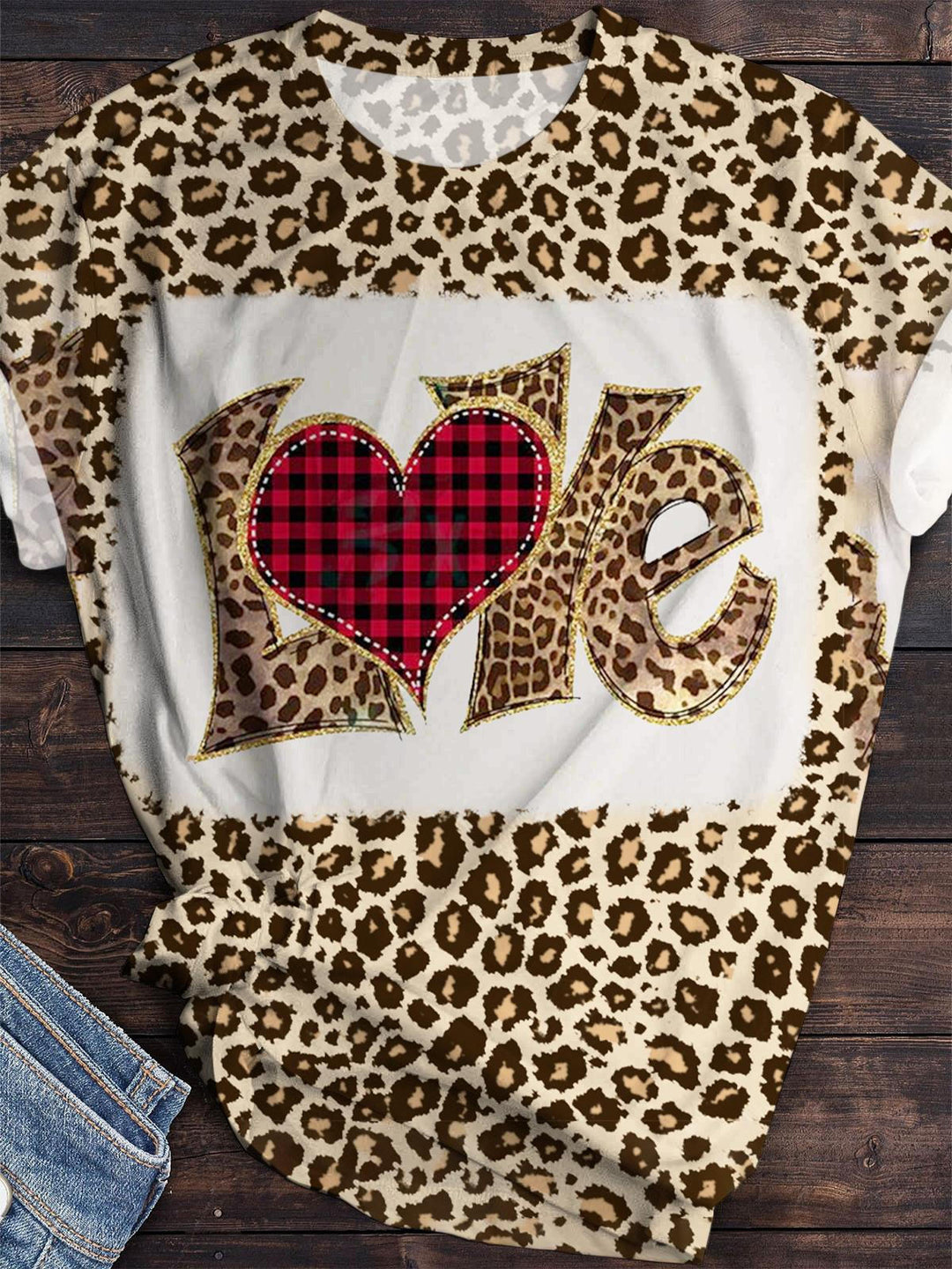 Leopard Love Short Sleeve Round Neck T-Shirt