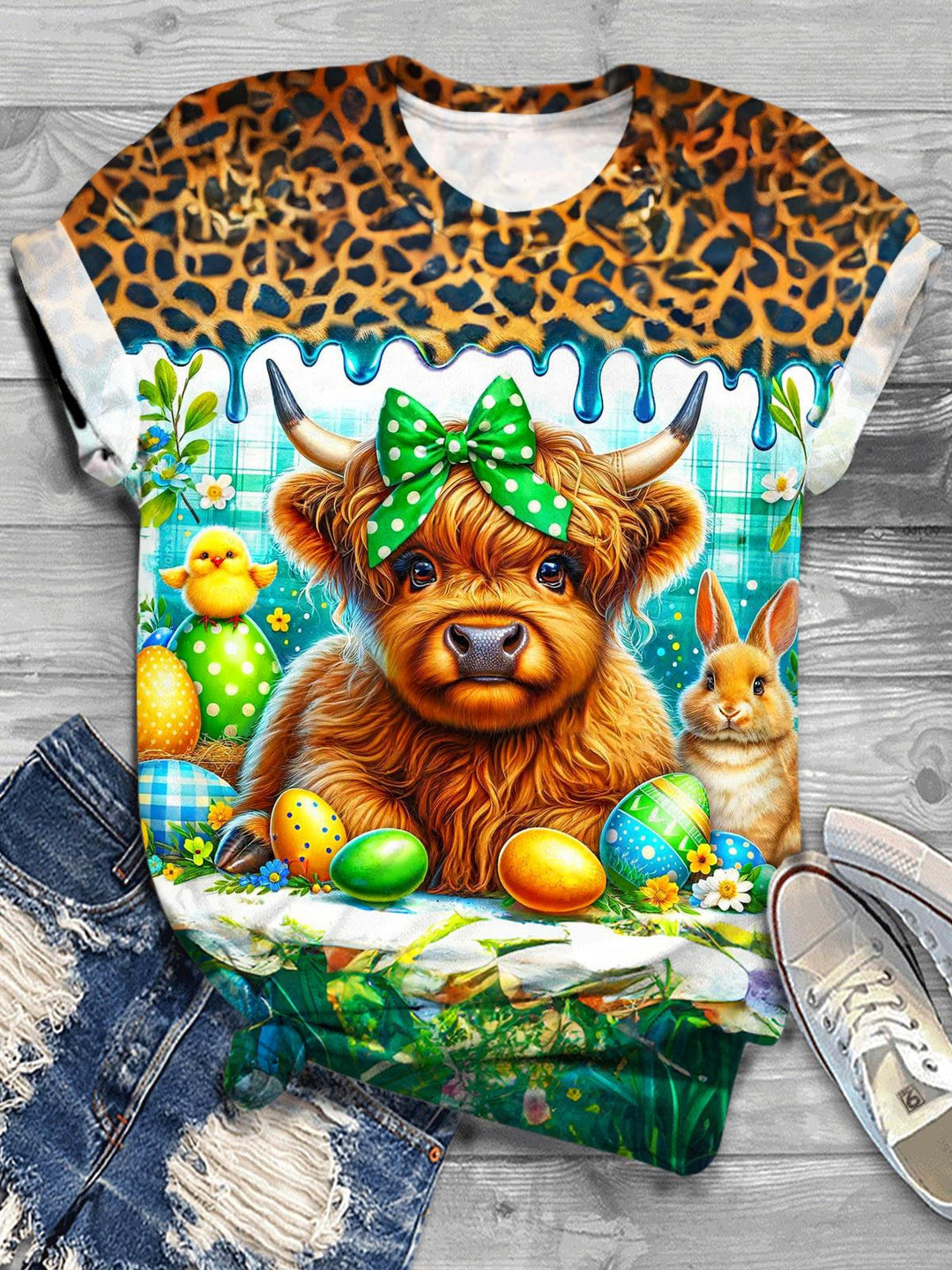 Green Easter Highland Cow Crew Neck T-shirt