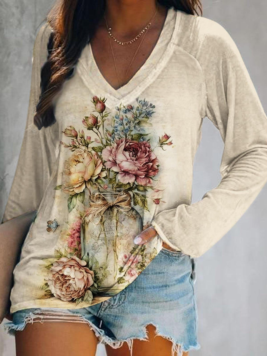 Women's Vintage Floral Print V-Neck T-Shirt