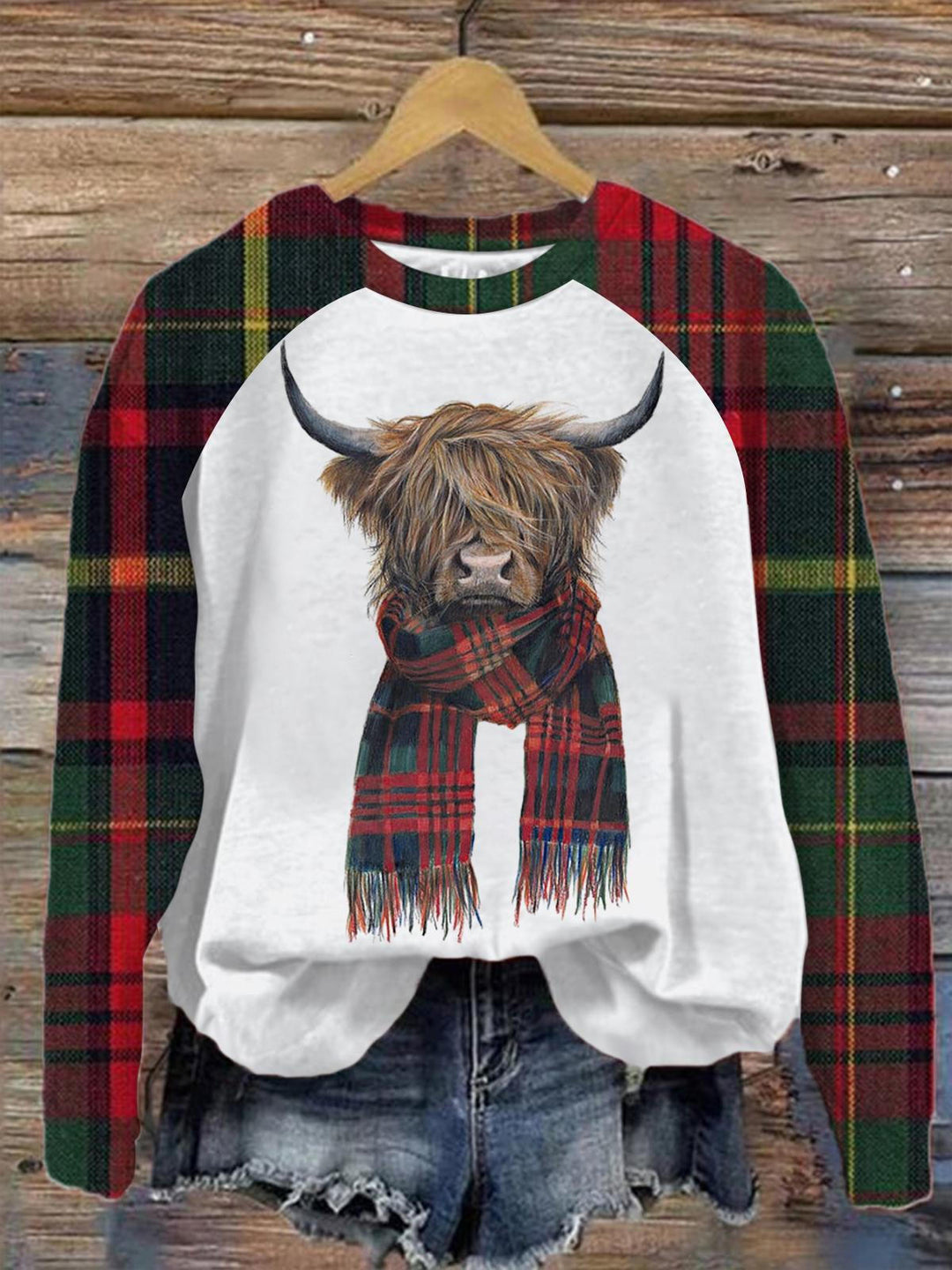 Highland Cow With Scarf Long Sleeve Casual Top