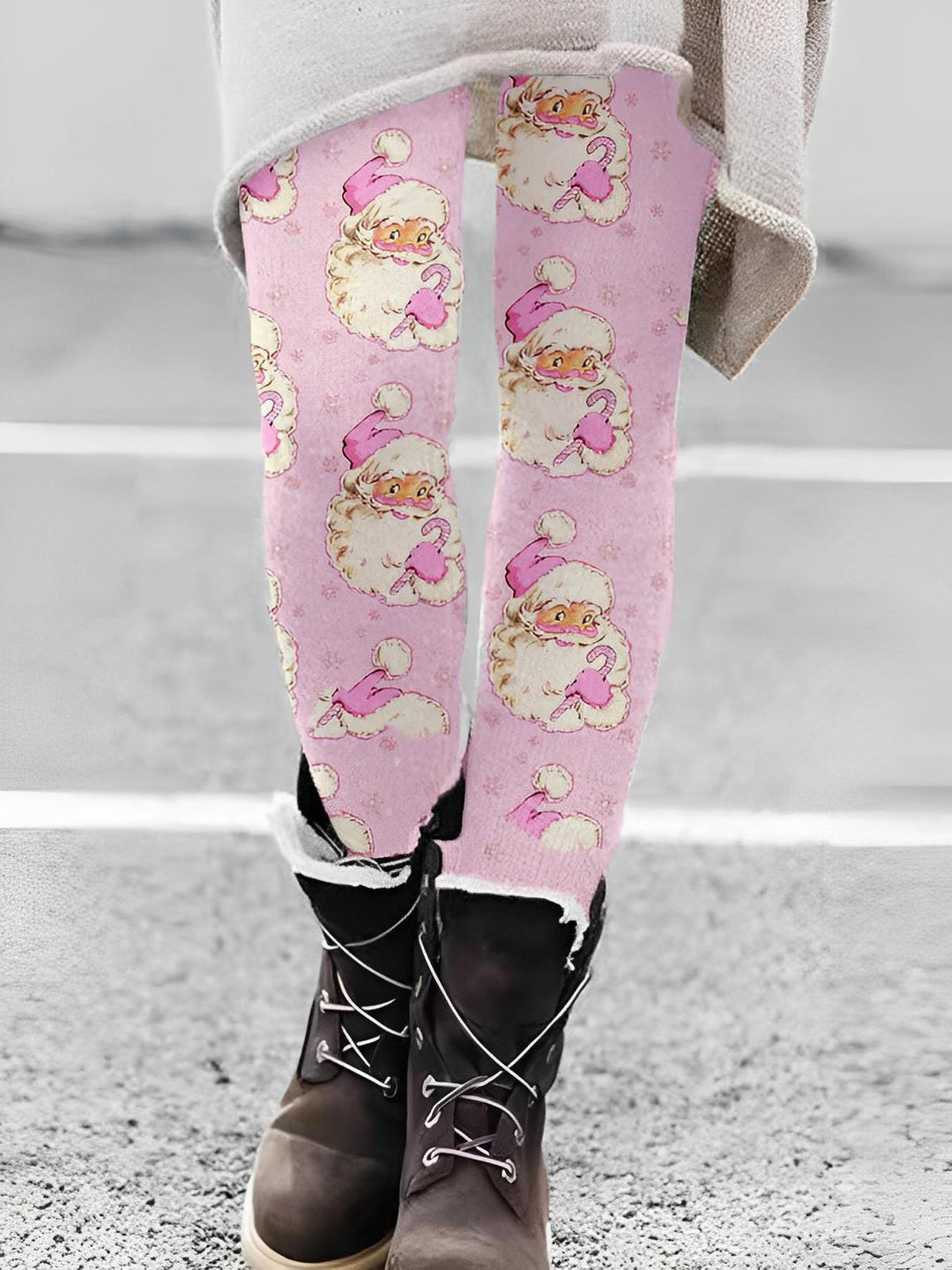 Women's Pink Vintage Santa Print Leggings