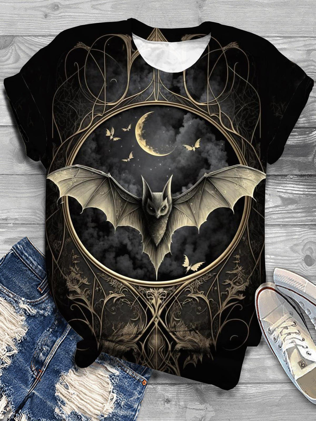 Bat Print Crew Neck T-shirt