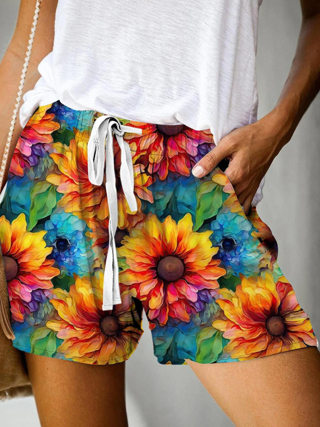 Rainbow Color Sunflower Print Casual Shorts