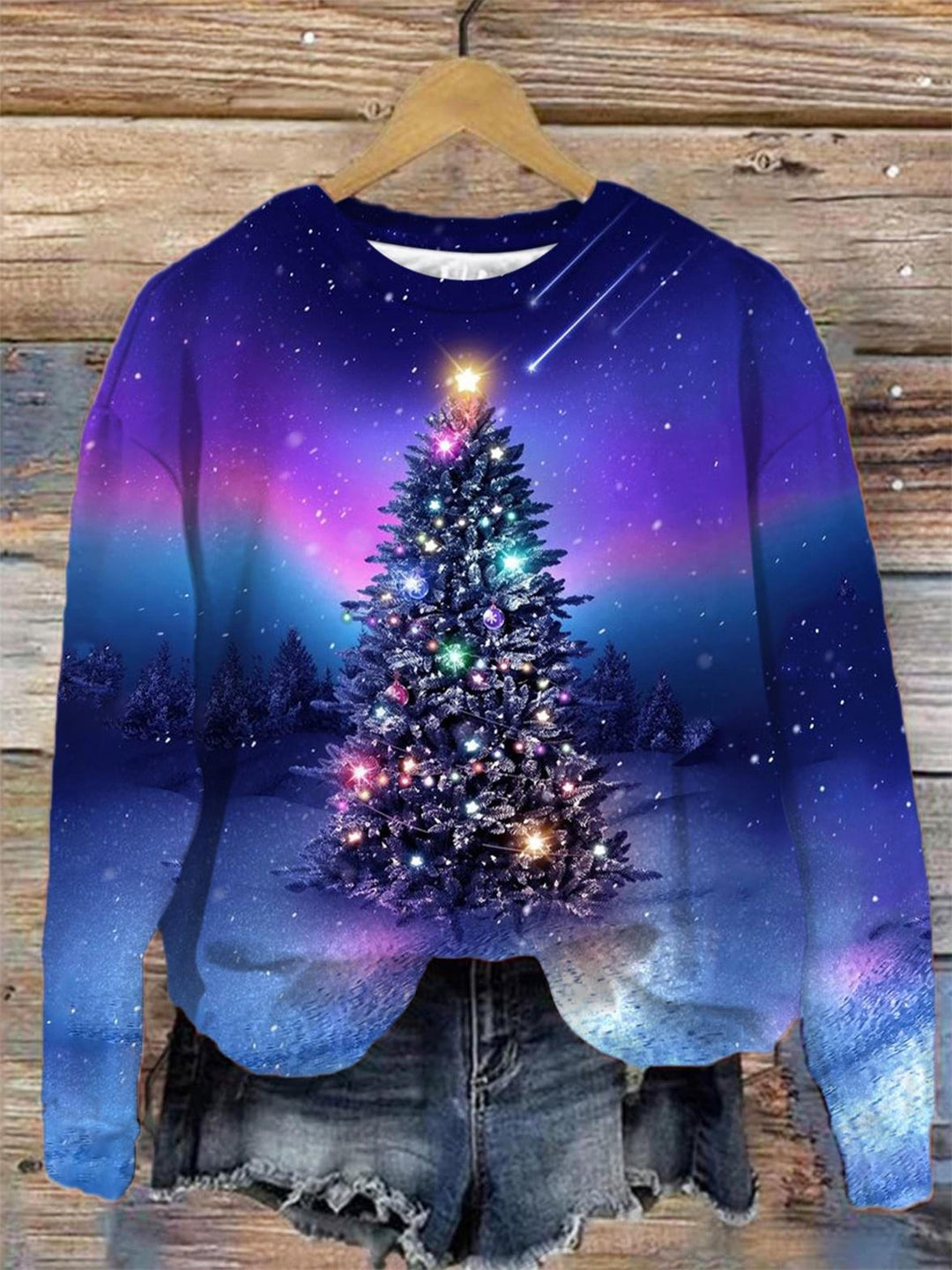 Northern Lights Christmas Tree Print Long Sleeve Top