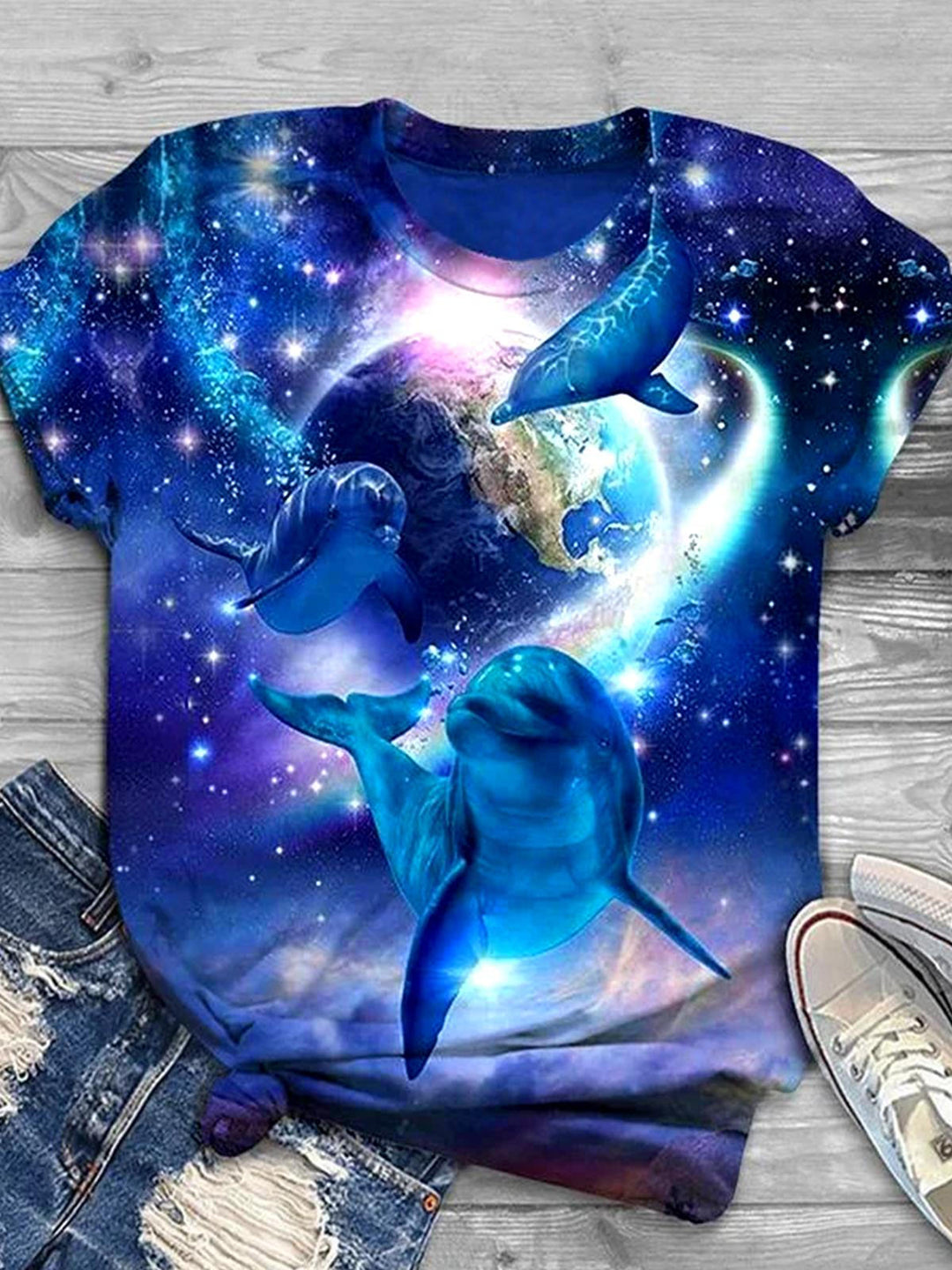 Dolphin Earth Crew Neck T-shirt