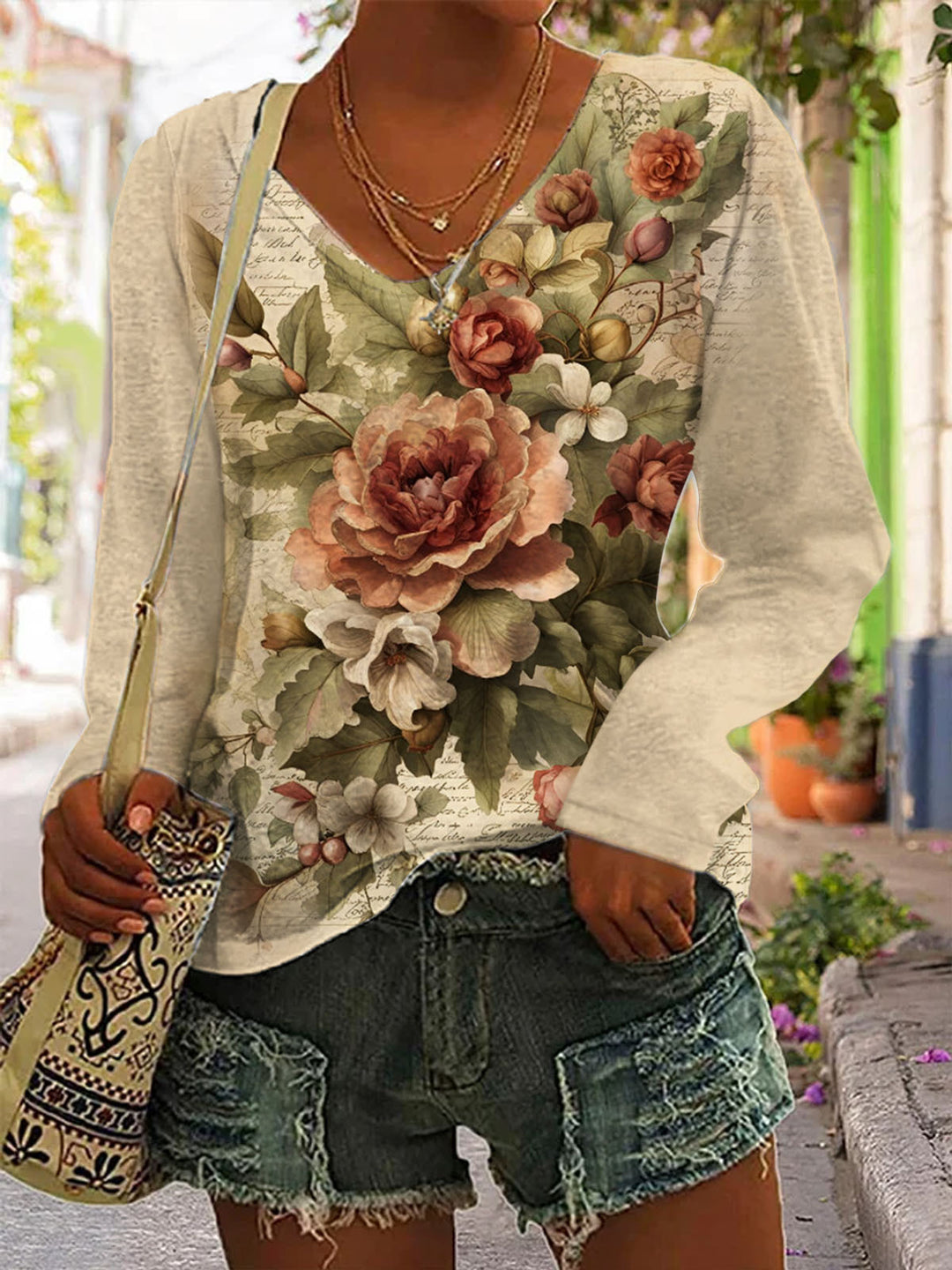 Women's Floral Print V-Neck Long Sleeve Top