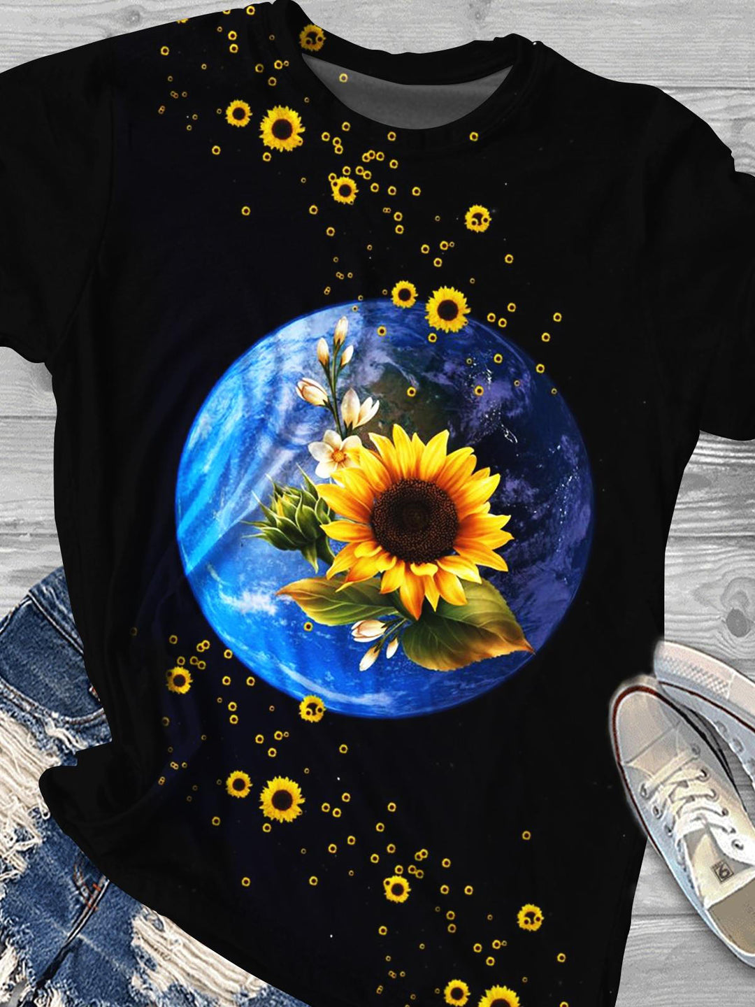 Women's Sunflower Earth Print Casual Top