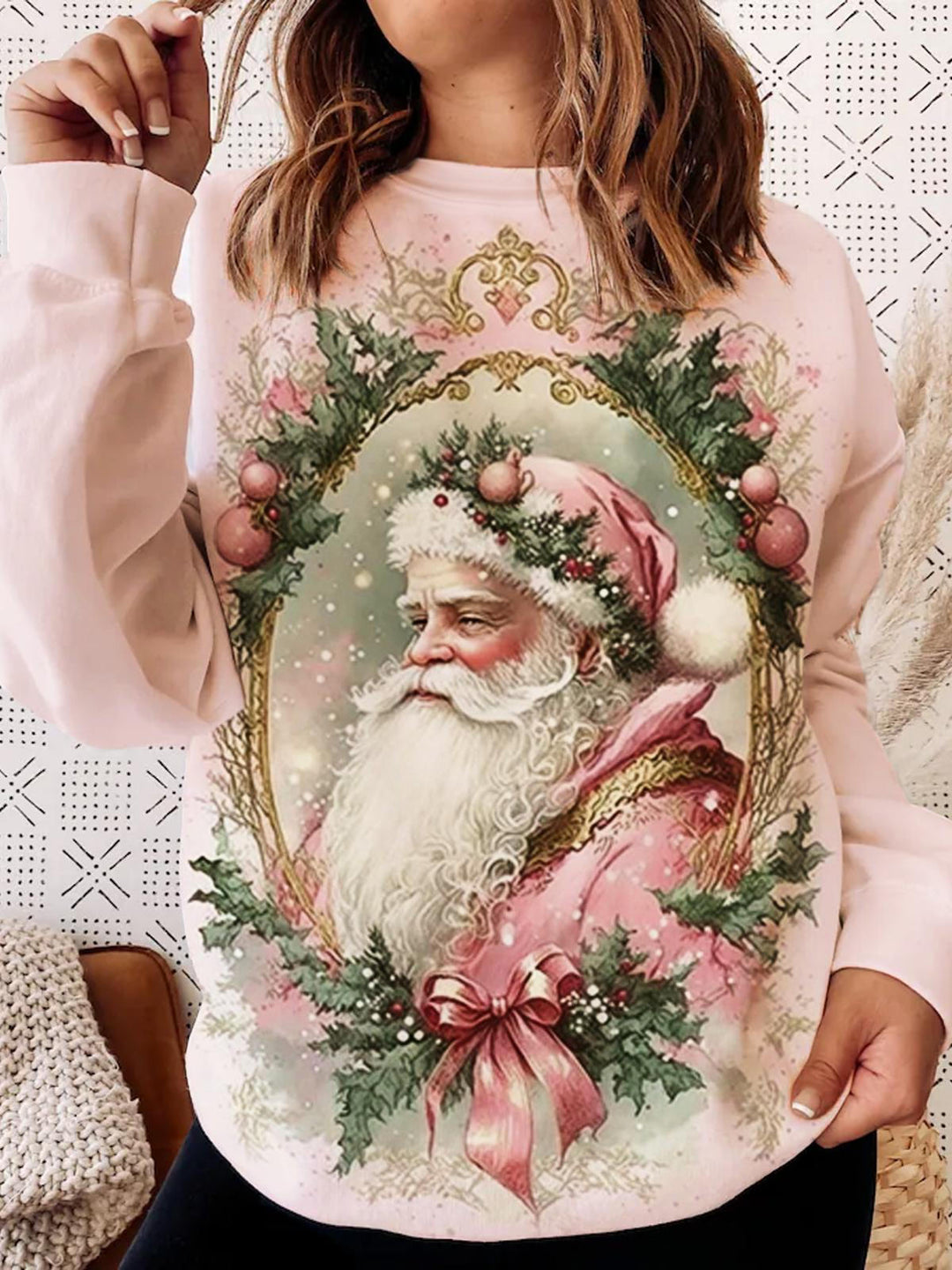 Women's Pink Vintage Santa Print Round Neck Long Sleeve Top